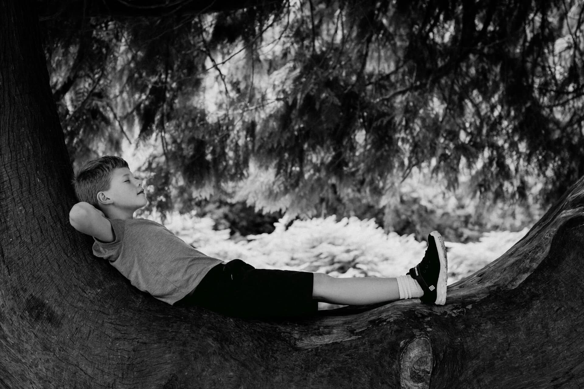 Family-15-Glendalough-lake-vacation-photography-kristina-kelly-photography